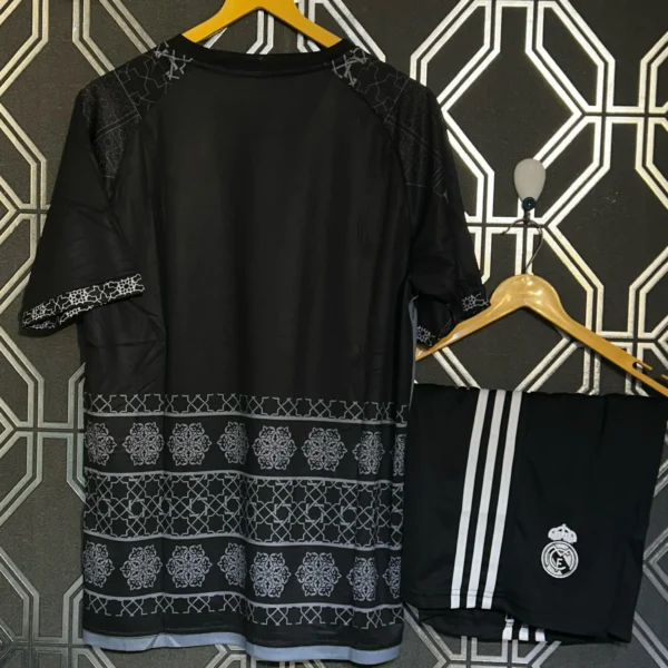 REAL MADRID NEW BLACK CONCEPT KIT 2024/25 WITH BADGES (Jersey with Short) - Image 4