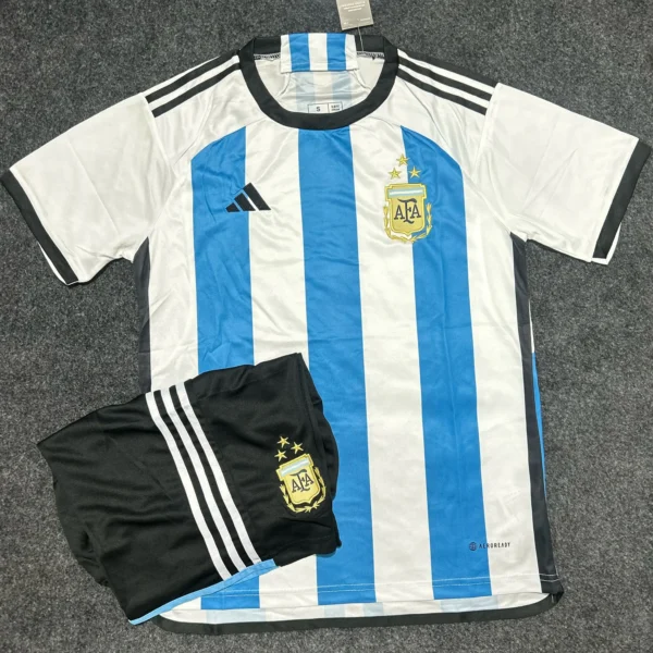 ARGENTINA HOME 2022 OFFICIAL WORLD CUP PREMIUM KIT (Jersey with Short)