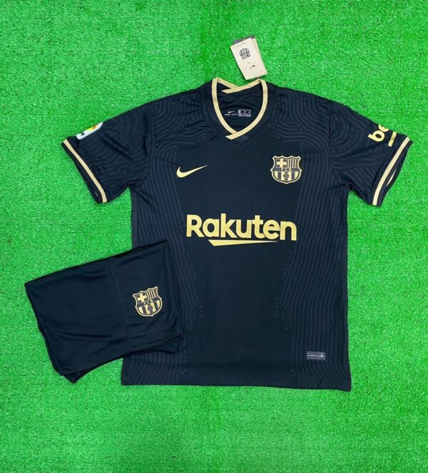 FC BARCELONA AWAY 20-21
(JERSEY AND SHORTS)