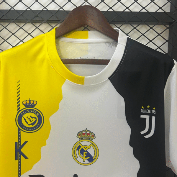 2025-2026 Cristiano Ronaldo Commemorative Edition Football Jersey - Image 3